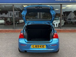 BMW 1 Series 2.0 118D Sport Auto 5dr 56