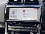 Jaguar F-Pace 2.0 D180 Chequered Flag Auto AWD Euro 6 (s/s) 5dr 50