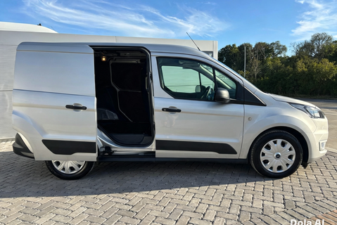Ford Transit Connect 200 L1 Trend 100 ps Tdci Panel Van - Air Con / Sat Nav / Camera 10