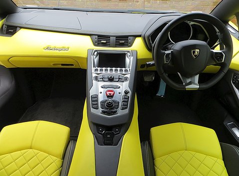 Lamborghini Aventador LP720-4 50th Anniversary 10