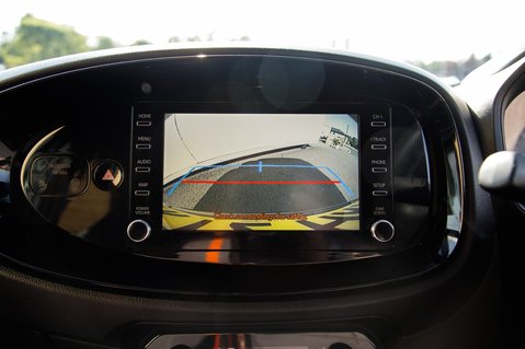 Toyota Aygo X VVT-I EDGE 26