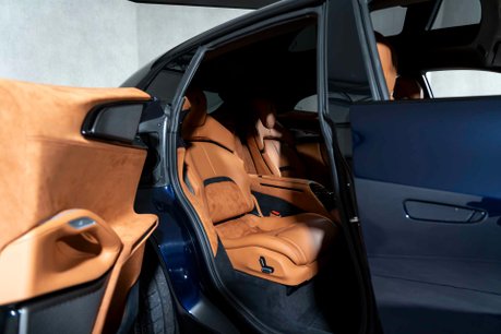 Ferrari Purosangue ATELIER. EXTENSIVE CARBON FIBRE. PAINTED SHIELDS. PASSENGER DISPLAY. P/ROOF 23