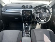 Suzuki Vitara SZ-T BOOSTERJET MHEV 10