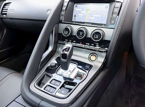 Jaguar F-Type S V6 Coupe 28