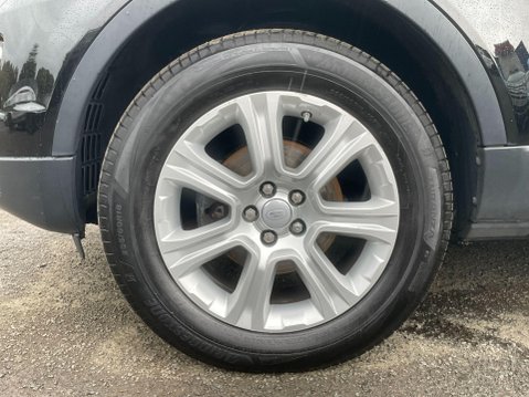 Land Rover Range Rover Evoque 2.0 eD4 SE Tech FWD Euro 6 (s/s) 5dr 9
