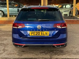 Volkswagen Passat 1.5 Passat R-Line TSi Evo 5dr 6