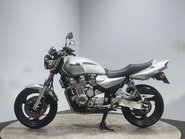 Yamaha XJR1300 2001 37K 1 OWNER NEW MOT SERVICED MUSCLE BIKE 1300CC 4