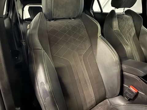 Peugeot 2008 1.2 2008 GT Premium PureTech S/S Auto 5dr 14