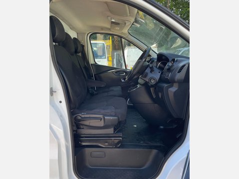 Vauxhall Vivaro 1.6 CDTi 2900 Sportive L2 H1 Euro 5 5dr 26