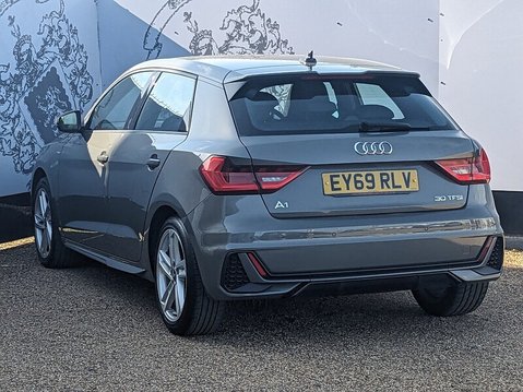 Audi A1 SPORTBACK TFSI S LINE 7
