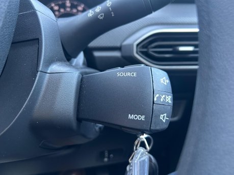 Dacia Sandero 1.0 TCe Essential Euro 6 (s/s) 5dr 30