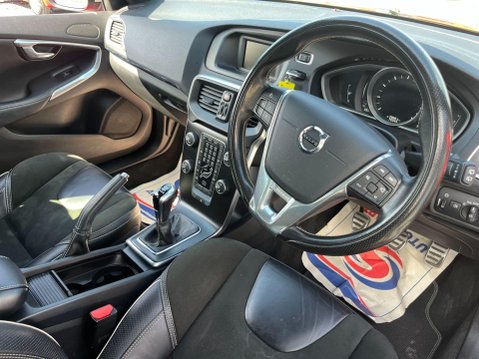 Volvo V40 2.0 T2 R-Design Euro 6 (s/s) 5dr 4