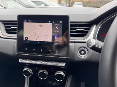 Renault Captur ICONIC TCE 10