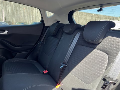 Ford Fiesta 1.0T EcoBoost Titanium Hatchback 5dr Petrol Manual Euro 6 (s/s) (100 ps) 11