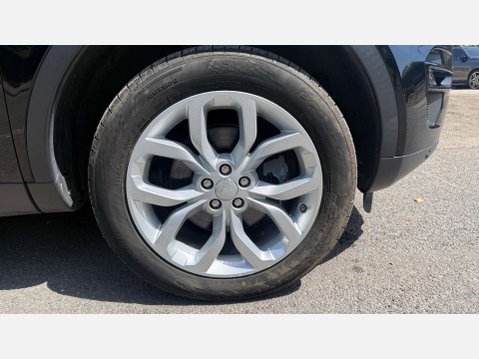 Land Rover Discovery Sport 2.0 Discovery Sport HSE TD4 Auto 4WD 5dr 34