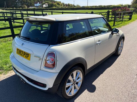 Mini Hatch 2.0 Cooper SD Euro 5 (s/s) 3dr 10