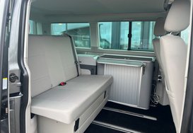 Volkswagen California BEACH 2.0 TDI AUTO CAMPERVAN 44