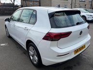 Volkswagen Golf LIFE TSI 6