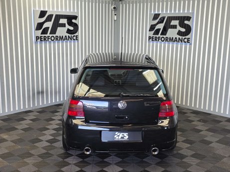 Volkswagen Golf 3.2 R32 Hatchback 3dr Petrol Manual (276 g/km, 240 bhp) 43