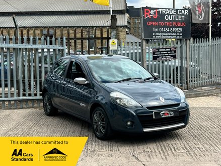Renault Clio DYNAMIQUE TOMTOM 16V