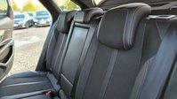Peugeot 3008 1.2 HYBRID GT SUV 5dr Petrol Hybrid e-DSC6 Euro 6 (s/s) (136 ps) 26