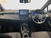 Toyota Corolla 2.0 VVT-h Icon Hatchback 5dr Petrol Hybrid CVT Euro 6 (s/s) (196 ps) 19