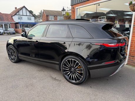 Land Rover Range Rover Velar R-DYNAMIC HSE 300D 10
