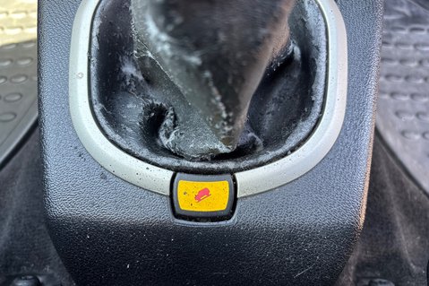 Land Rover Freelander TD4 FREESTYLE..LAST OWNER 14 YEARS..AIR CON..HEATED SEATS..SIDE STEPS.. 11