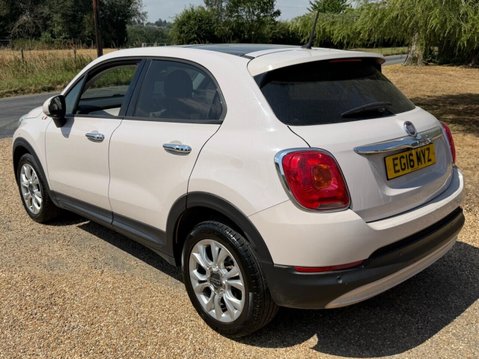 Fiat 500X 1.6 E-Torq Pop Star Plus SUV 5dr Petrol Manual Euro 6 (110 ps) FSH & 2X KEY 31
