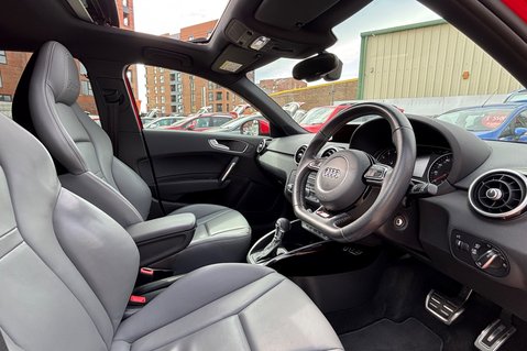 Audi A1 SPORTBACK TFSI BLACK EDITION..AUTOMATIC..HEATED LEATHER..E/SUNROOF.. 16