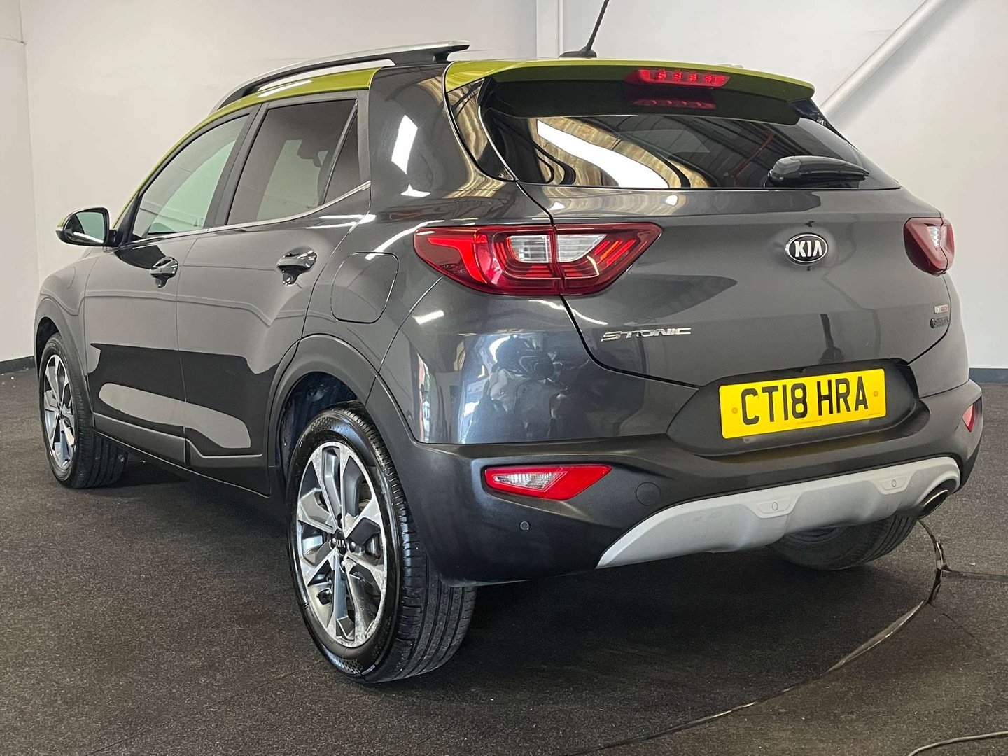2018 Kia Stonic — image 2