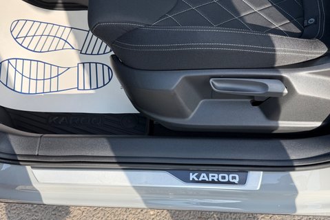 Skoda Karoq SPORTLINE TSI DSG AUTOMATIC - METEOR GREY -PAN ROOF -APPLE CARPLAY 24