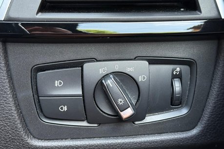 BMW 3 Series 320I XDRIVE M SPORT TOURING 35