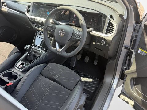 Vauxhall Grandland 1.2 Turbo Ultimate 5dr 19