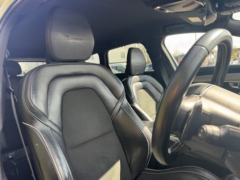 Volvo V90 2.0 D4 R-Design Plus Estate 5dr Diesel Auto Euro 6 (190 ps) 11