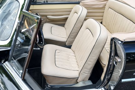 Dual-Ghia Convertible 25