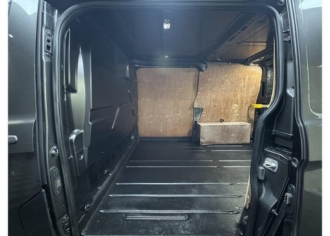 Ford Transit Custom 2.0 280 EcoBlue Limited Panel Van 5dr Diesel Manual L1 H1 Euro 6 (s/s) (130 41