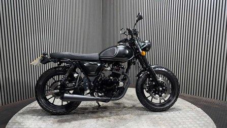 Mutt FSR 2021 ONLY 7K MODERN RETRO 125CC LEARNER BIKE LONG MOT