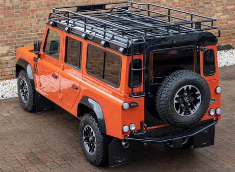 Land Rover Defender 110 Adventure Edition 9
