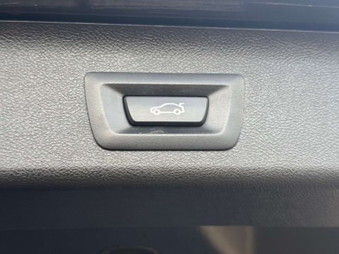 BMW 5 Series 2.0 520i M Sport Auto 5dr 61