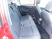 Peugeot 2008 1.5 BLUEHDI GT LINE 5 Dr 23