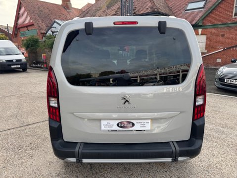 Peugeot Rifter HORIZON RE 6