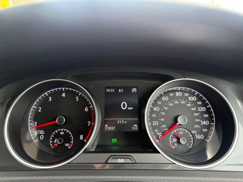 Volkswagen Golf 1.4 TSI SE Nav Euro 6 (s/s) 5dr 32