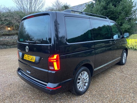 Volkswagen Caravelle 2.0 TDI Executive MPV 5dr Diesel DSG Euro 6 (s/s) (150 ps) 15