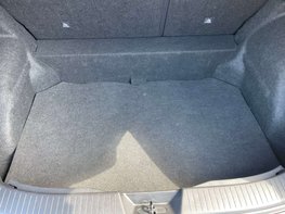 Nissan Qashqai 1.3 Qashqai Acenta Premium DiG-T MHEV 5dr 61