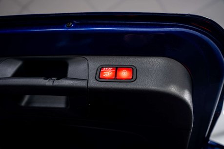 Mercedes-Benz GLB 1.3 GLB 200 AMG Line Premium Plus Night Edition 5dr 19