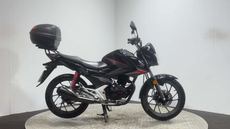 Honda CB GLR 125 2019 ONLY 10K NEW MOTSERVICED 125CC LEARNER BIKE CBF125 1