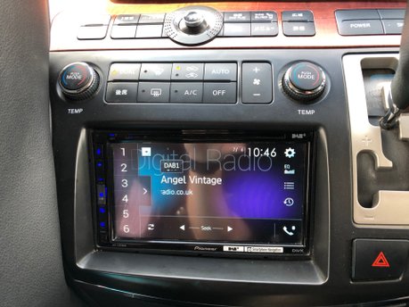 Nissan Elgrand 3.5 V6 Automatic Highway Star 4 berth Camper van with pop up roof 57000m 9