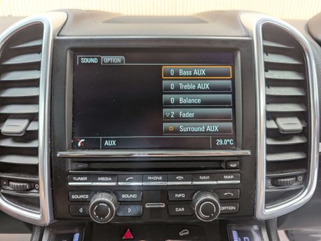 Porsche Cayenne 3.0 Cayenne V6 D Tiptronic S 4WD 5dr 59