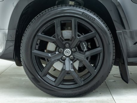 Land Rover Defender 110 V8 CARPATHIAN EDITION URBAN 